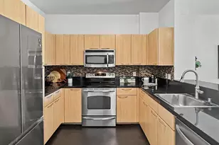 1 Lakeside Dr, Oakland, CA 94612 - Photo 3