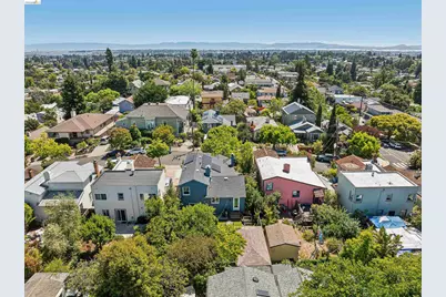 2420 Carmel St, Oakland, CA 94602 - Photo 67