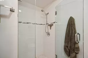 2420 Carmel St, Oakland, CA 94602 - Photo 43
