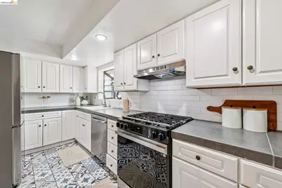 5728 Yale Ave, Richmond, CA 94805 - Photo 17