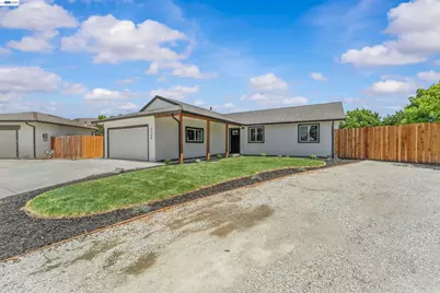 2729 Alamo Ct, Antioch, CA 94509 - Photo 3