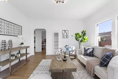 1328 89th Ave, Oakland, CA 94621 - Photo 5