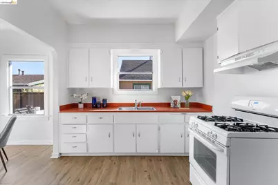 1328 89th Ave, Oakland, CA 94621 - Photo 15