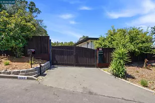 3196 Diablo View Rd, Lafayette, CA 94549 - Photo 15
