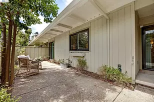 1070 Mercedes Ave, Los Altos, CA 94022 - Photo 27