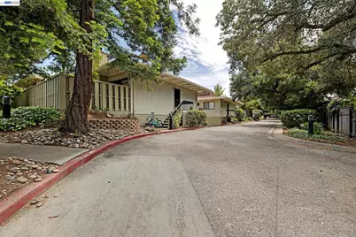 1070 Mercedes Ave #16, Los Altos, CA 94022 - Photo 7