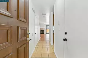 128 Peppermill Ln, Pittsburg, CA 94565 - Photo 5