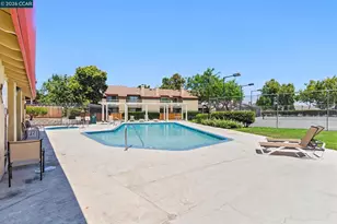 128 Peppermill Ln, Pittsburg, CA 94565 - Photo 33