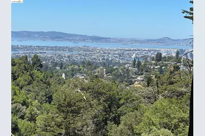 6153 Girvin Dr, Oakland, CA 94611 - Photo 27