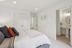 6153 Girvin Dr, Oakland, CA 94611 - Photo 31