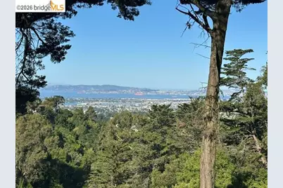 6153 Girvin Dr, Oakland, CA 94611 - Photo 63