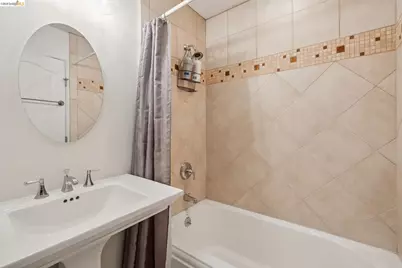 6153 Girvin Dr, Oakland, CA 94611 - Photo 33