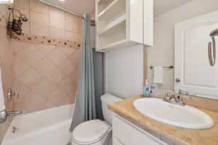 6153 Girvin Dr, Oakland, CA 94611 - Photo 37