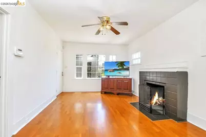 2921 Eastman Ave, Oakland, CA 94619 - Photo 7