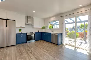 1017 Island Dr, Alameda, CA 94502 - Photo 3