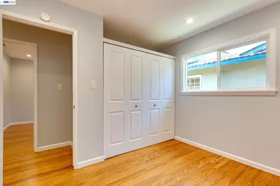 1017 Island Dr, Alameda, CA 94502 - Photo 11