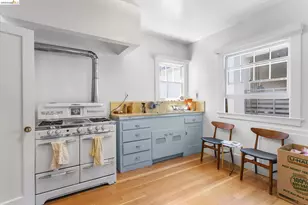 647 Beacon St, Oakland, CA 94610 - Photo 31