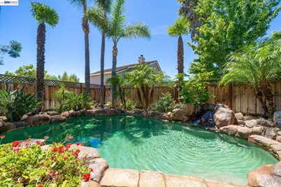 1274 Echo Summit St, Livermore, CA 94551 - Photo 43