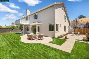 1047 Rolling Woods Way, Concord, CA 94521 - Photo 21