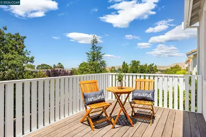 1047 Rolling Woods Way, Concord, CA 94521 - Photo 15