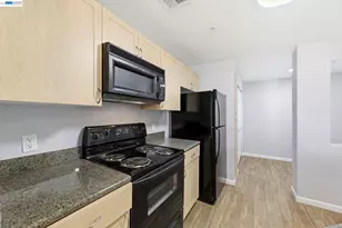 1550 Technology Dr, San Jose, CA 95110 - Photo 7