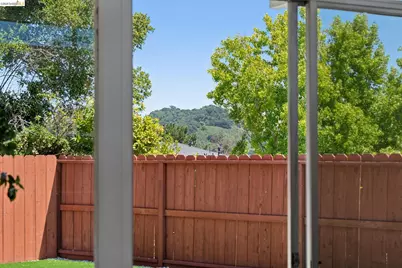 5531 Greenridge Rd, Castro Valley, CA 94552 - Photo 15