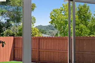 5531 Greenridge Rd, Castro Valley, CA 94552 - Photo 15