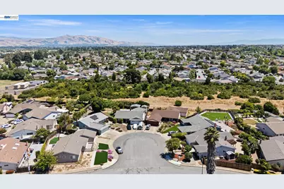 3207 Defoe  Ct., Fremont, CA 94536 - Photo 15