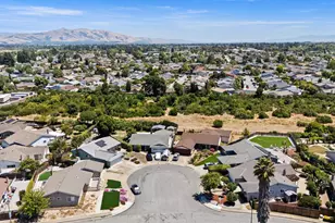3207 Defoe Ct, Fremont, CA 94536 - Photo 15