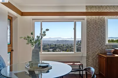5725 Chelton Dr, Oakland, CA 94611 - Photo 19