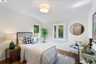 5725 Chelton Dr, Oakland, CA 94611 - Photo 27