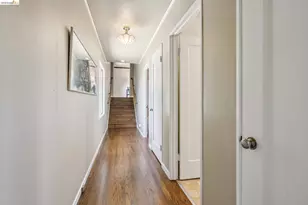 98 Fairlawn Dr, Berkeley, CA 94708 - Photo 45