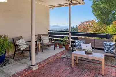 98 Fairlawn Dr, Berkeley, CA 94708 - Photo 5