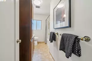 98 Fairlawn Dr, Berkeley, CA 94708 - Photo 43