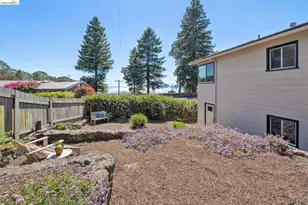 98 Fairlawn Dr, Berkeley, CA 94708 - Photo 69