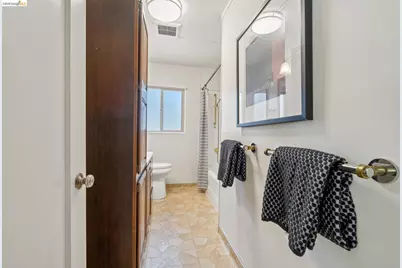 98 Fairlawn Dr, Berkeley, CA 94708 - Photo 49