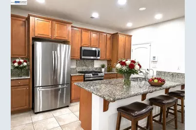 277 Saint Francis Ave, Mountain House, CA 95391 - Photo 9