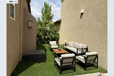 277 Saint Francis Ave, Mountain House, CA 95391 - Photo 23