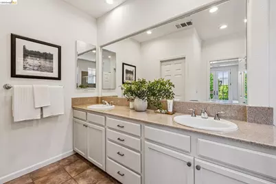 2331 Haile St, Alameda, CA 94501 - Photo 45