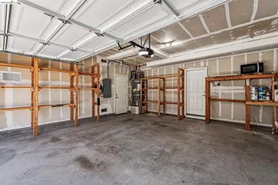 2331 Haile St, Alameda, CA 94501 - Photo 61