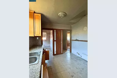 1447 53rd Ave, Oakland, CA 94601 - Photo 9