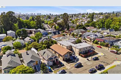 2049 Rutherford St, Oakland, CA 94601 - Photo 39