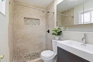 8023 Holanda Ln, Dublin, CA 94568 - Photo 13