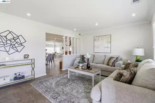 8023 Holanda Ln, Dublin, CA 94568 - Photo 11