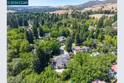 407 Fremerey Ct, Danville, CA 94506 - Photo 67