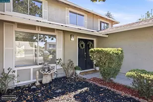 730 Stratford Ave, Dixon, CA 95620 - Photo 5