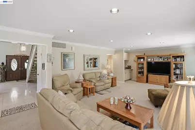 2229 Stewart Ave, Walnut Creek, CA 94596 - Photo 9
