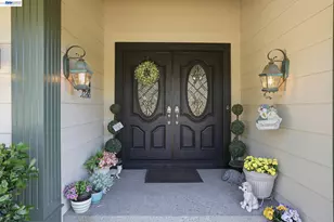 2229 Stewart Ave, Walnut Creek, CA 94596 - Photo 3