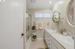 2229 Stewart Ave, Walnut Creek, CA 94596 - Photo 25