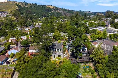 7307 Sunkist Drive, Oakland, CA 94605 - Photo 51